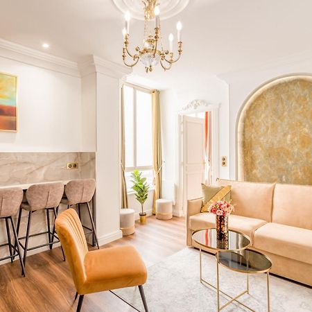 Luxury 2 bedrooms Apartment - Louvre Museum Paris Extérieur photo