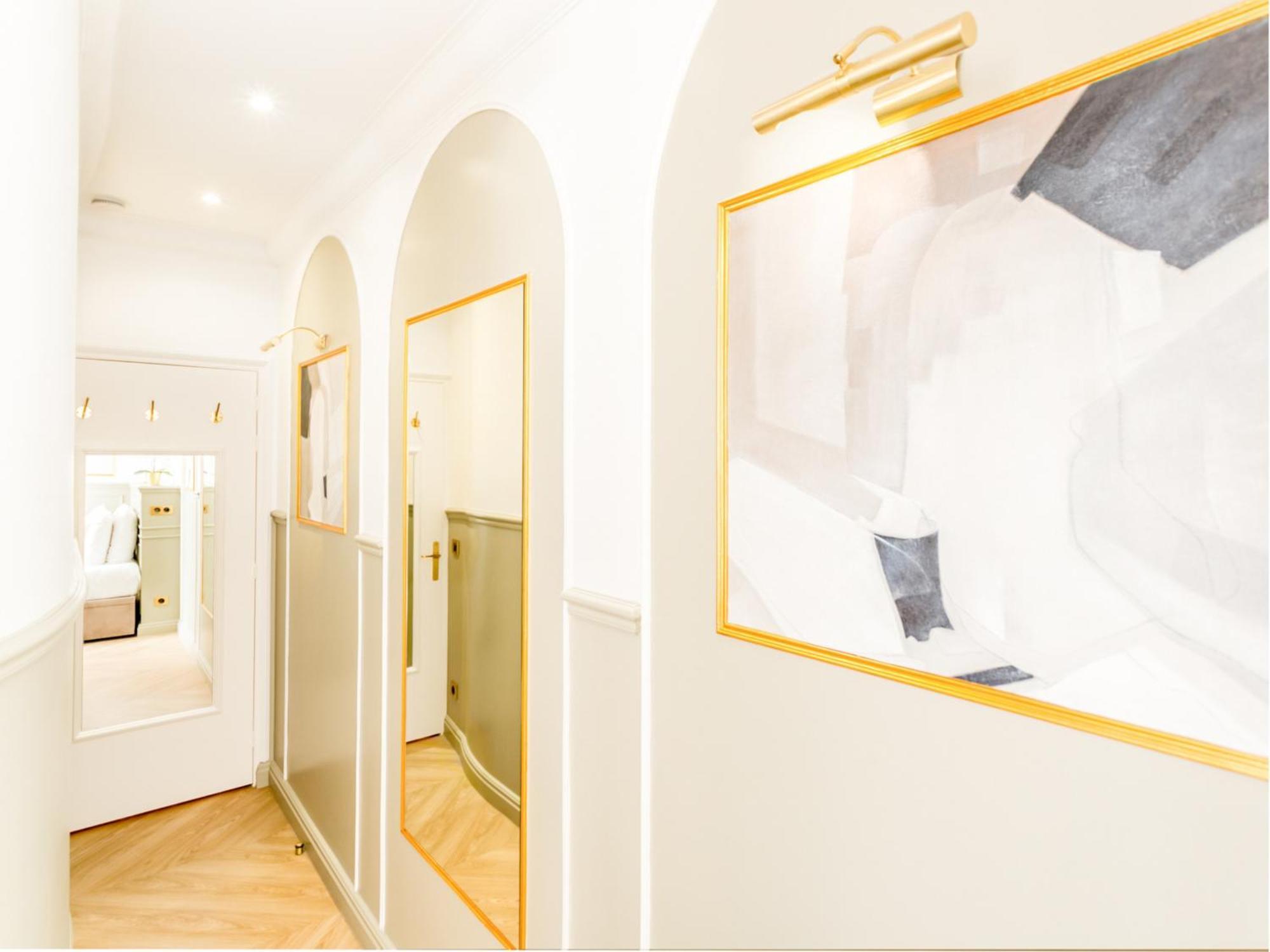 Luxury 2 bedrooms Apartment - Louvre Museum Paris Extérieur photo