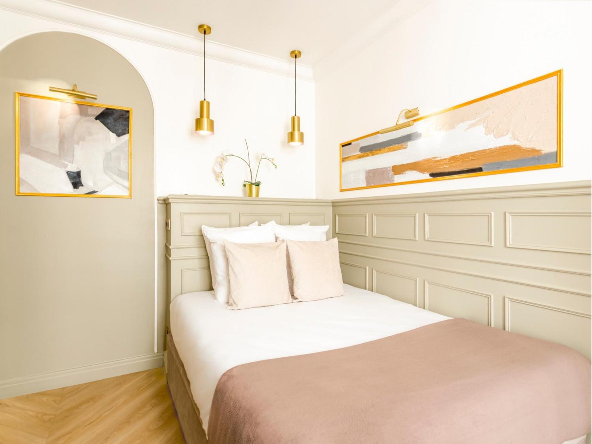 Luxury 2 bedrooms Apartment - Louvre Museum Paris Extérieur photo
